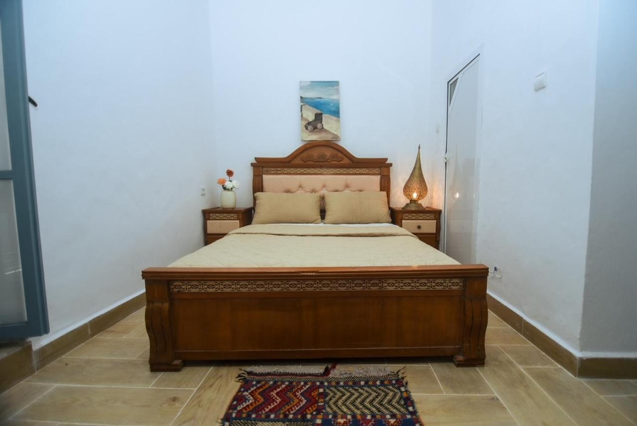 Riad Nakhla 3*