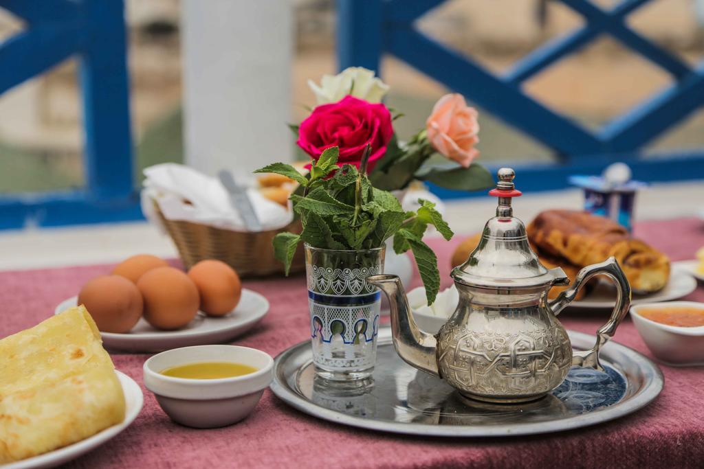 Nakhla Riad